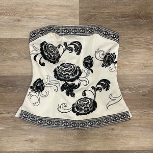 White House Black Market Corset Size 2 NWOT